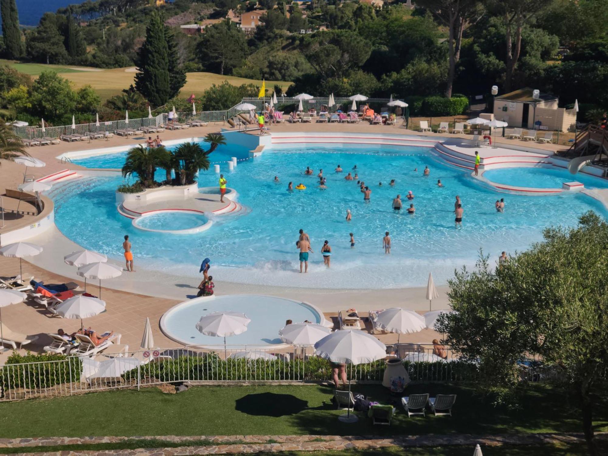 Evasion Nature A Cap Esterel Jardin, Mer & Golf Tout Confort Saint-Raphaël エクステリア 写真