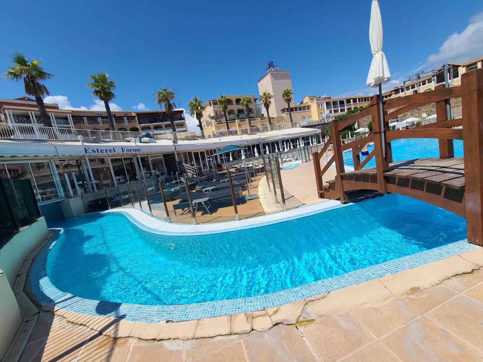 Evasion Nature A Cap Esterel Jardin, Mer & Golf Tout Confort Saint-Raphaël エクステリア 写真